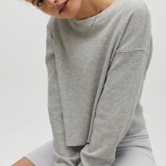 Aritzia Tna Alamo Thermal - Picture 3 of 3